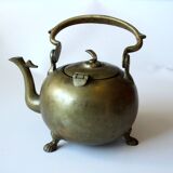 Teapot made of bronze - Vintage