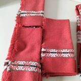 Tablecloth and 12 vintage cotton Basque-style napkins.