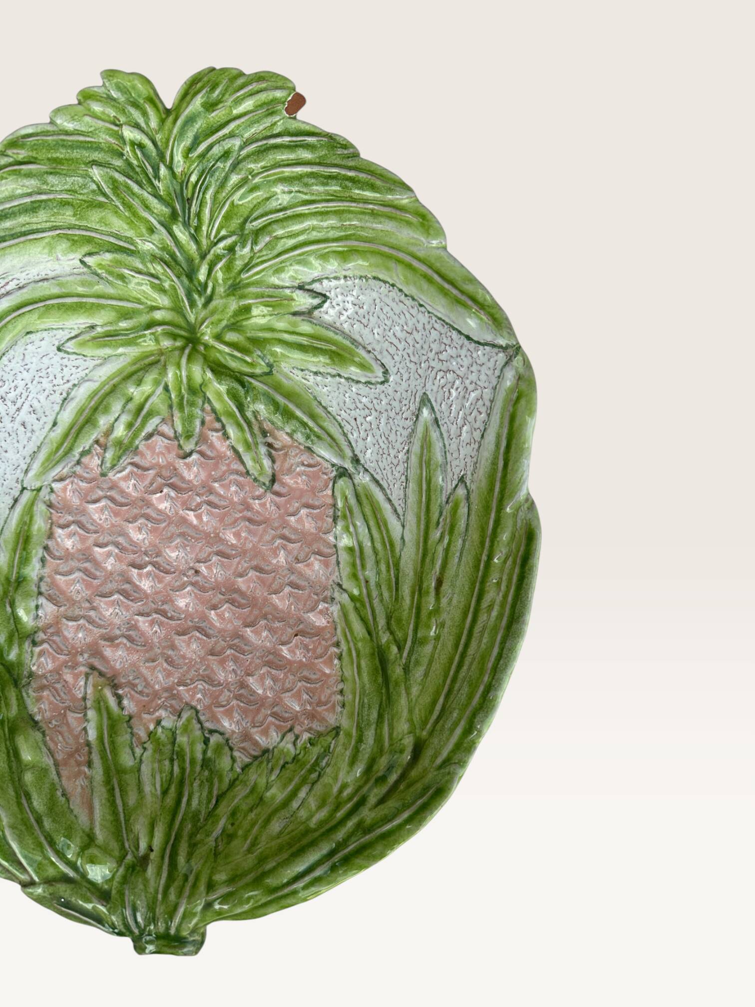 Plat ananas XXL en barbotine