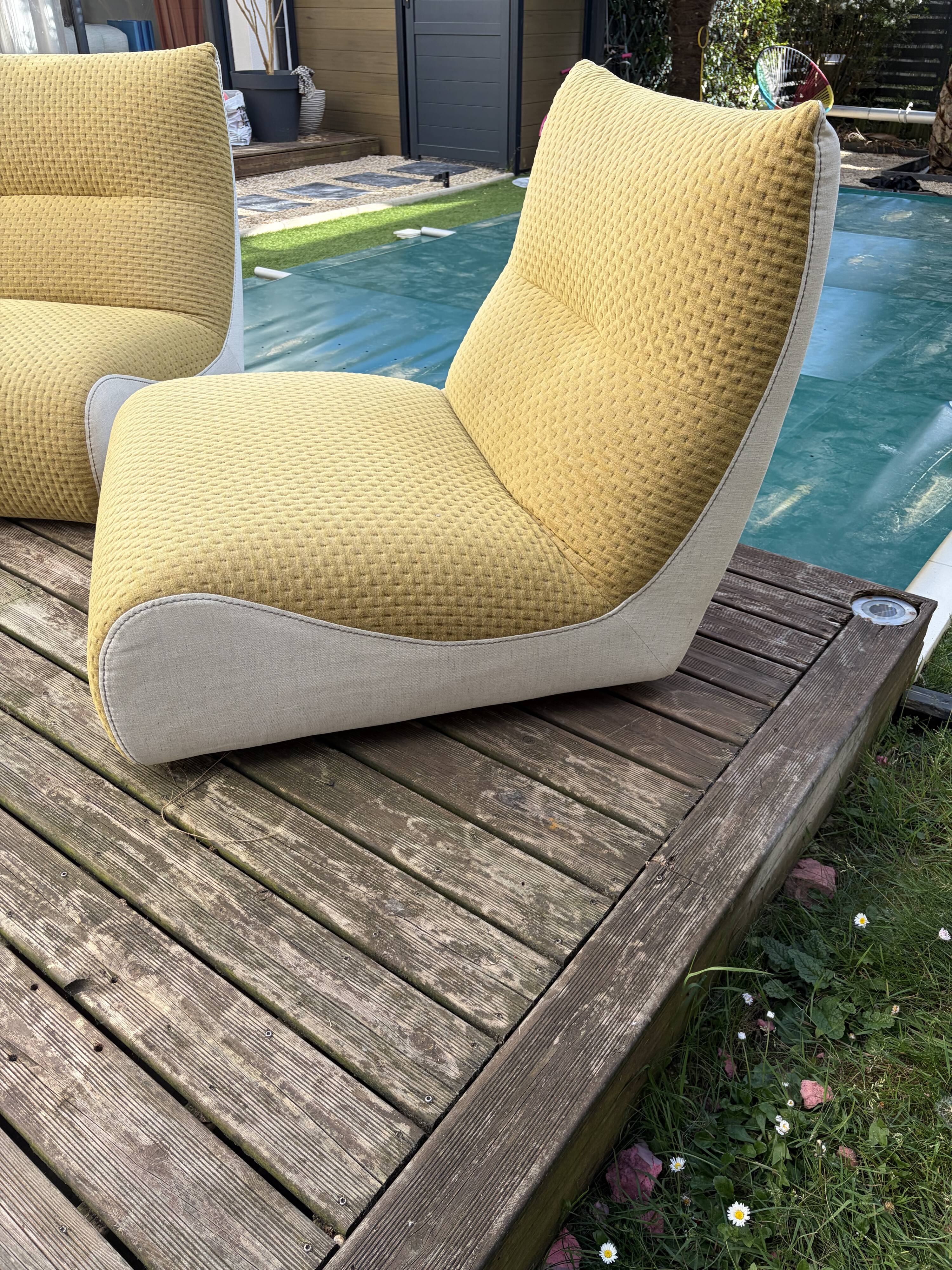 Pair of Roche Bobois armchairs, Calm Time.