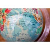 Decorative world map that is dated 1985