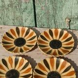 Sunflower bowls from Gien