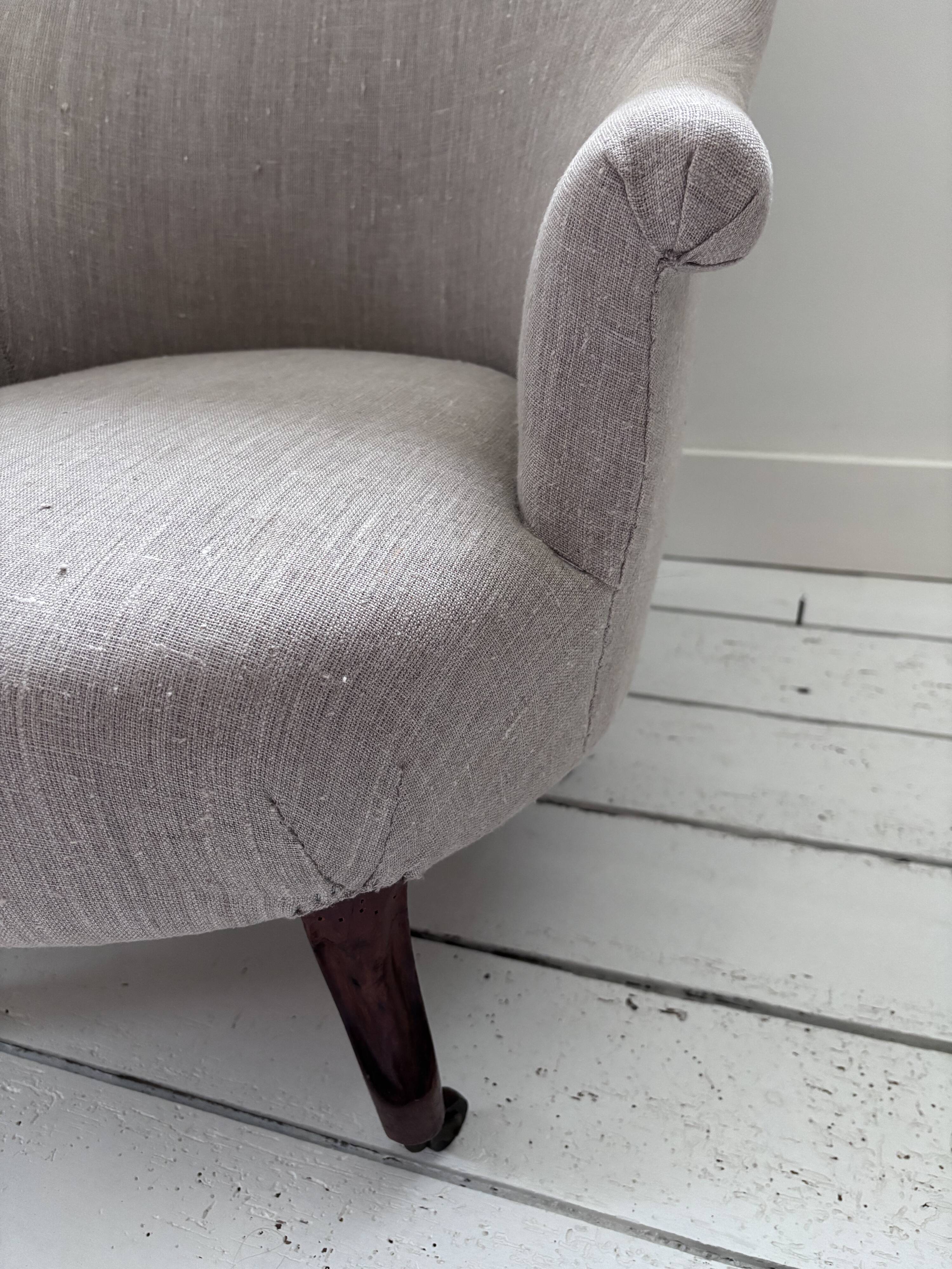 Children's toad chair