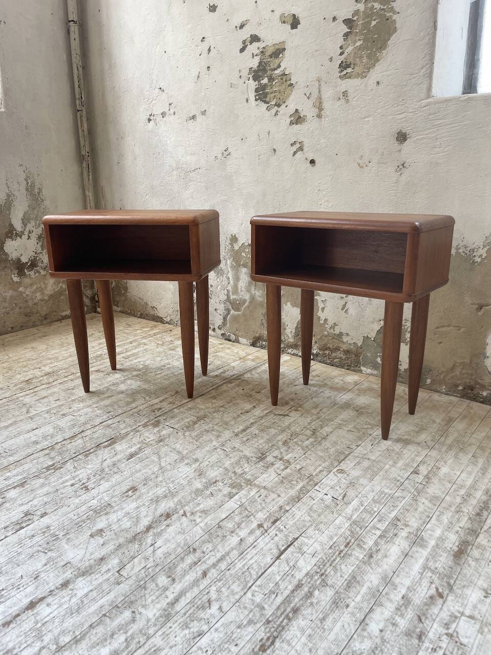 Paire de chevet scandinave en teck