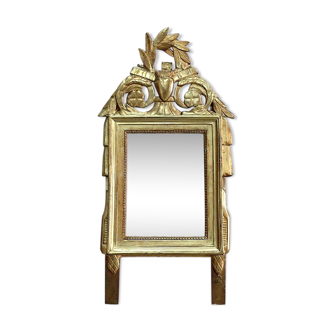 Miroir en bois doré, style Louis XVl, début XXe