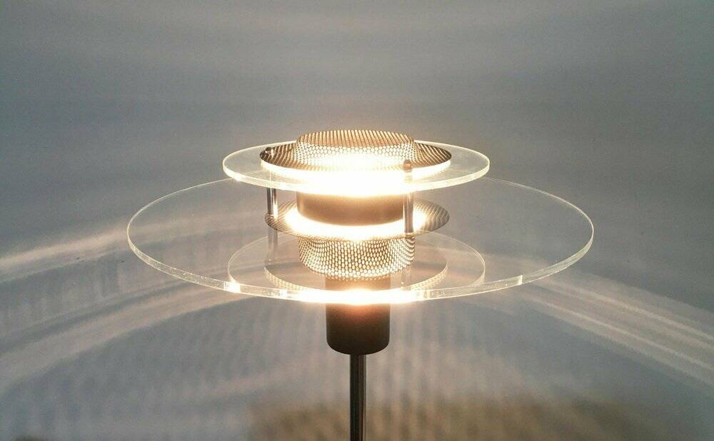 Cirkel table lamp, postmodern, from Ikea, 1980s.
