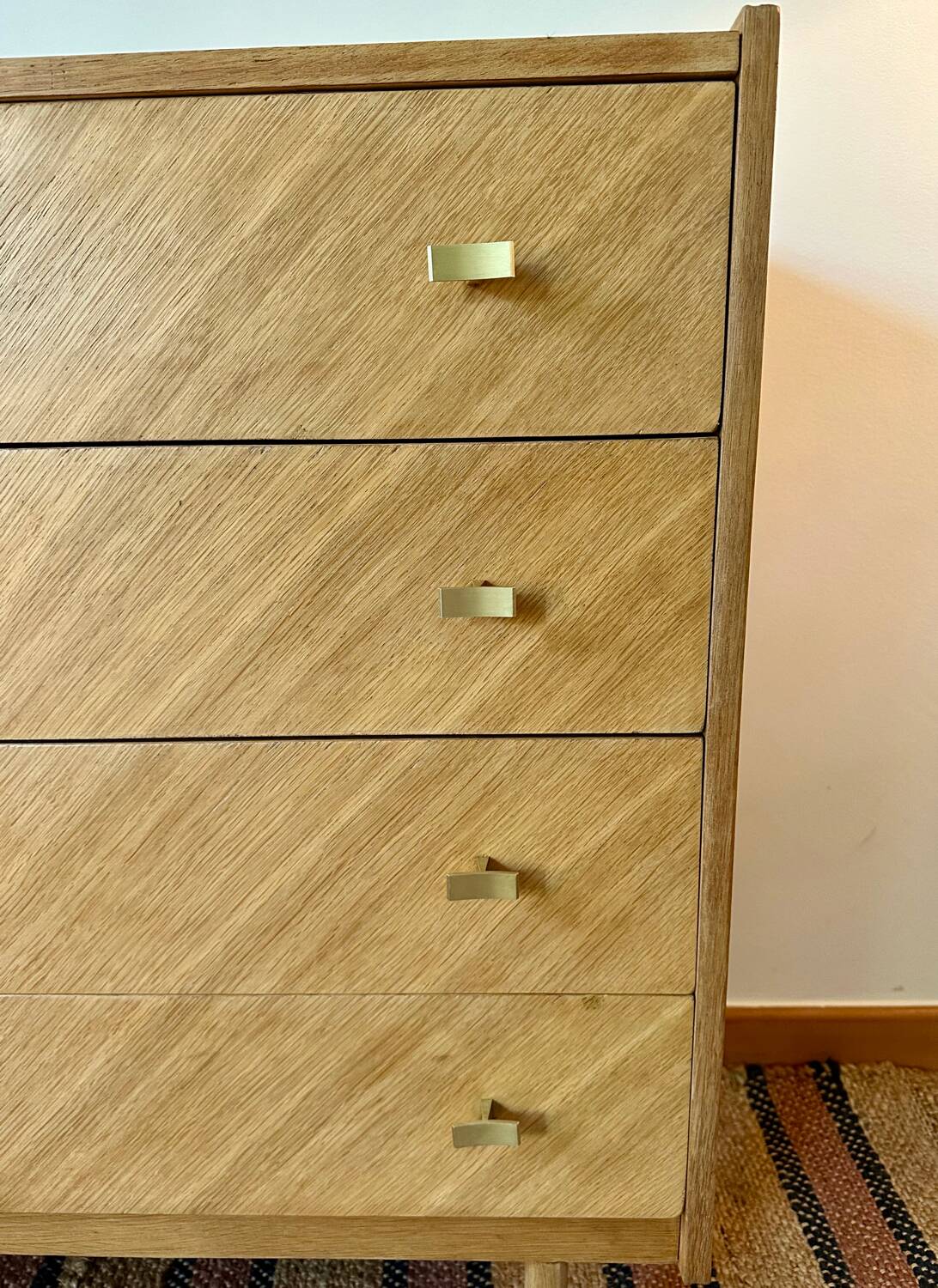 Vintage chest of drawers