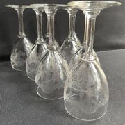 8 guilloché footed glasses – Art Nouveau
