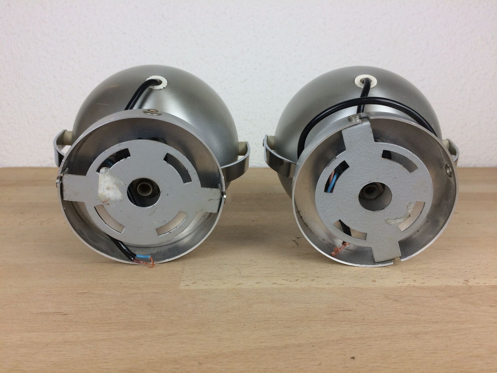 Set of 2 wall lamps eyeball brushed aluminum 70s space age