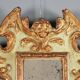 Miroir en bois de mélèze sculpté et doré