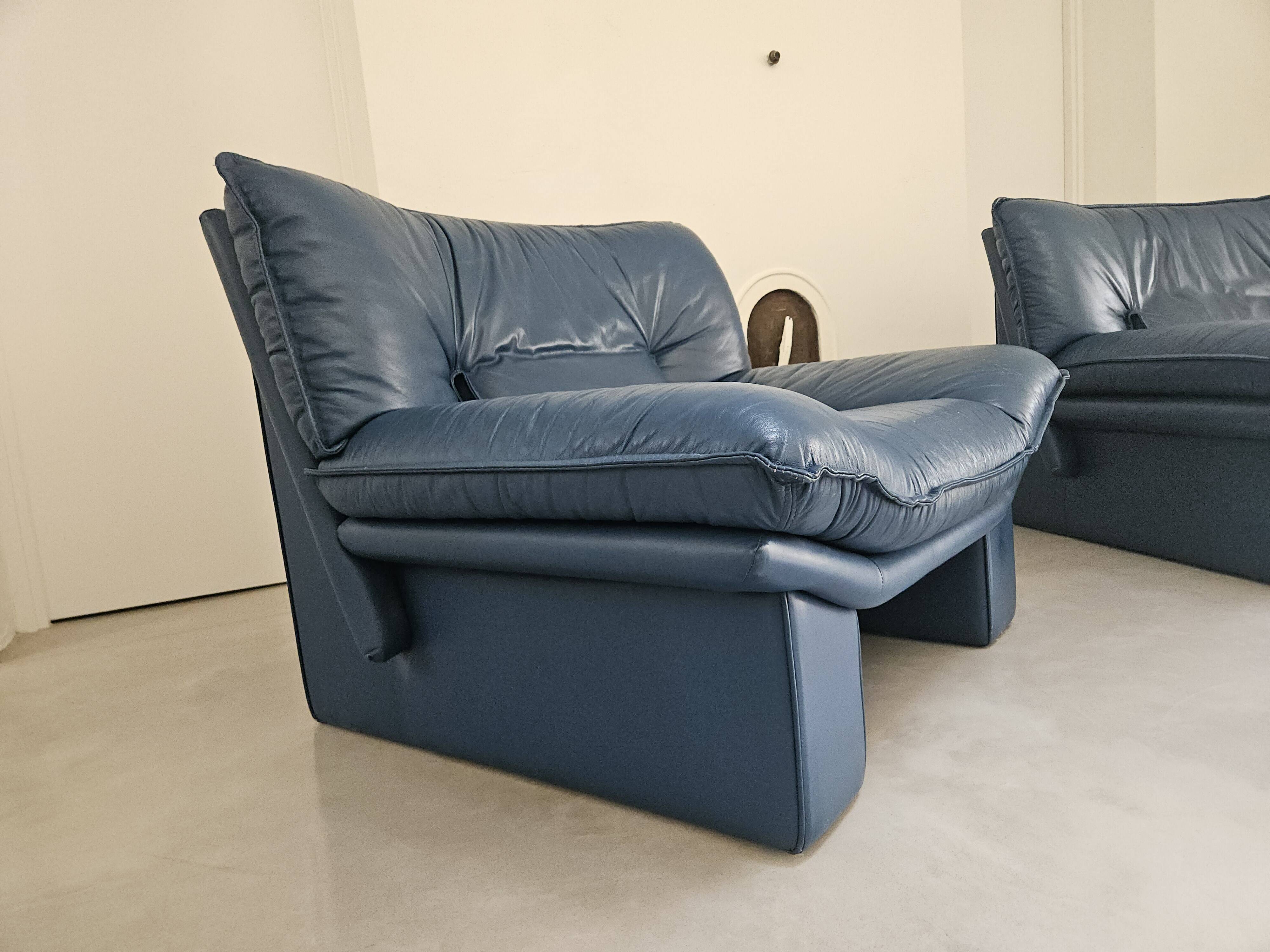 Paire de fauteuils, Nicoletti Salotti, 1980, Italie