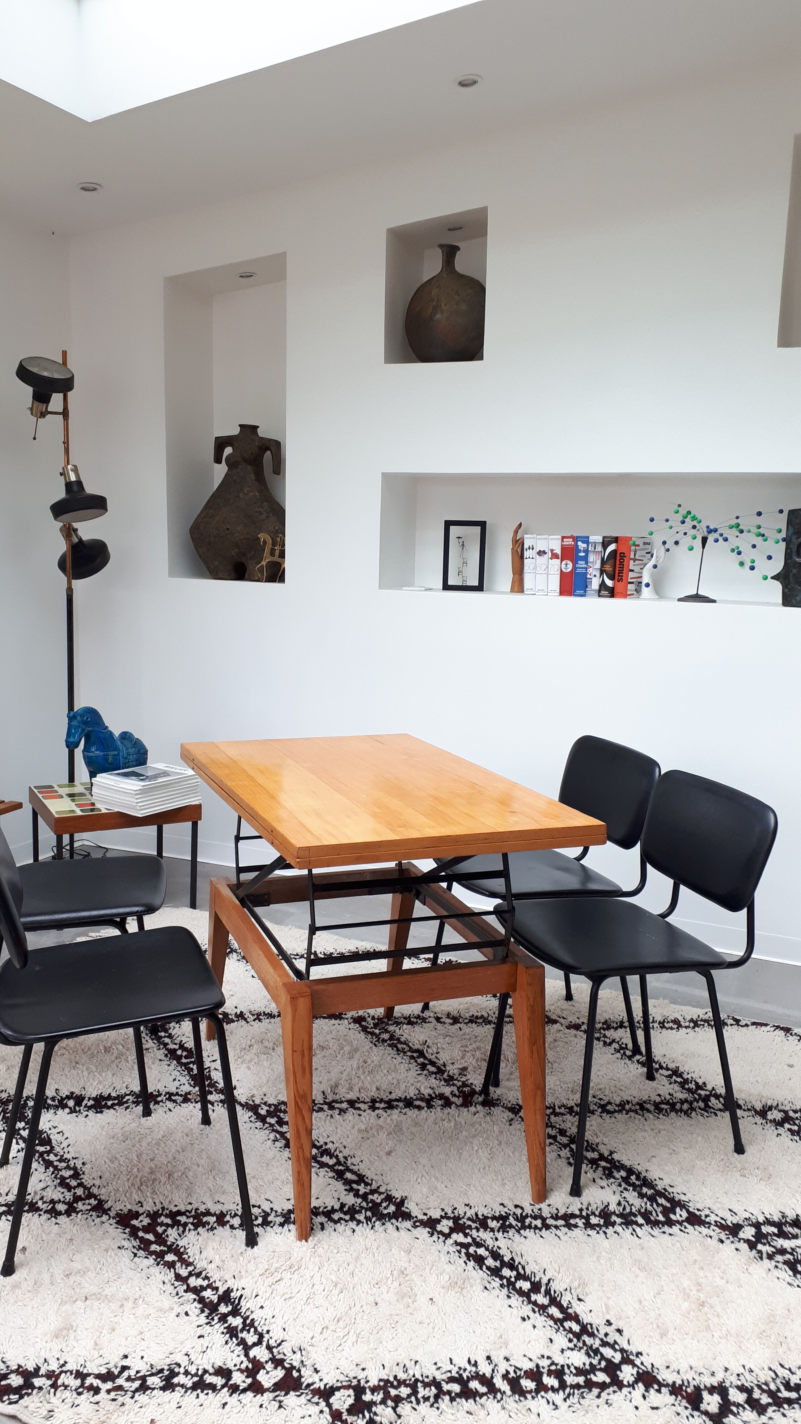 Modular table model junior revelation by Albert Ducrot