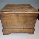 Coffre en bois
