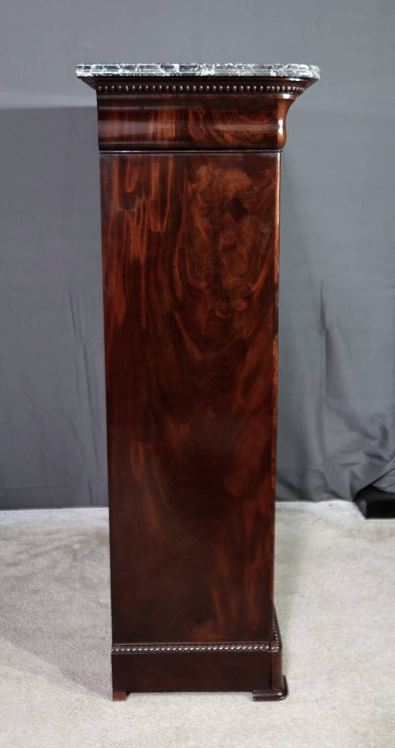 Small Secretary in Burl Mahogany Veneer, Restoration Period – Early 19th Century