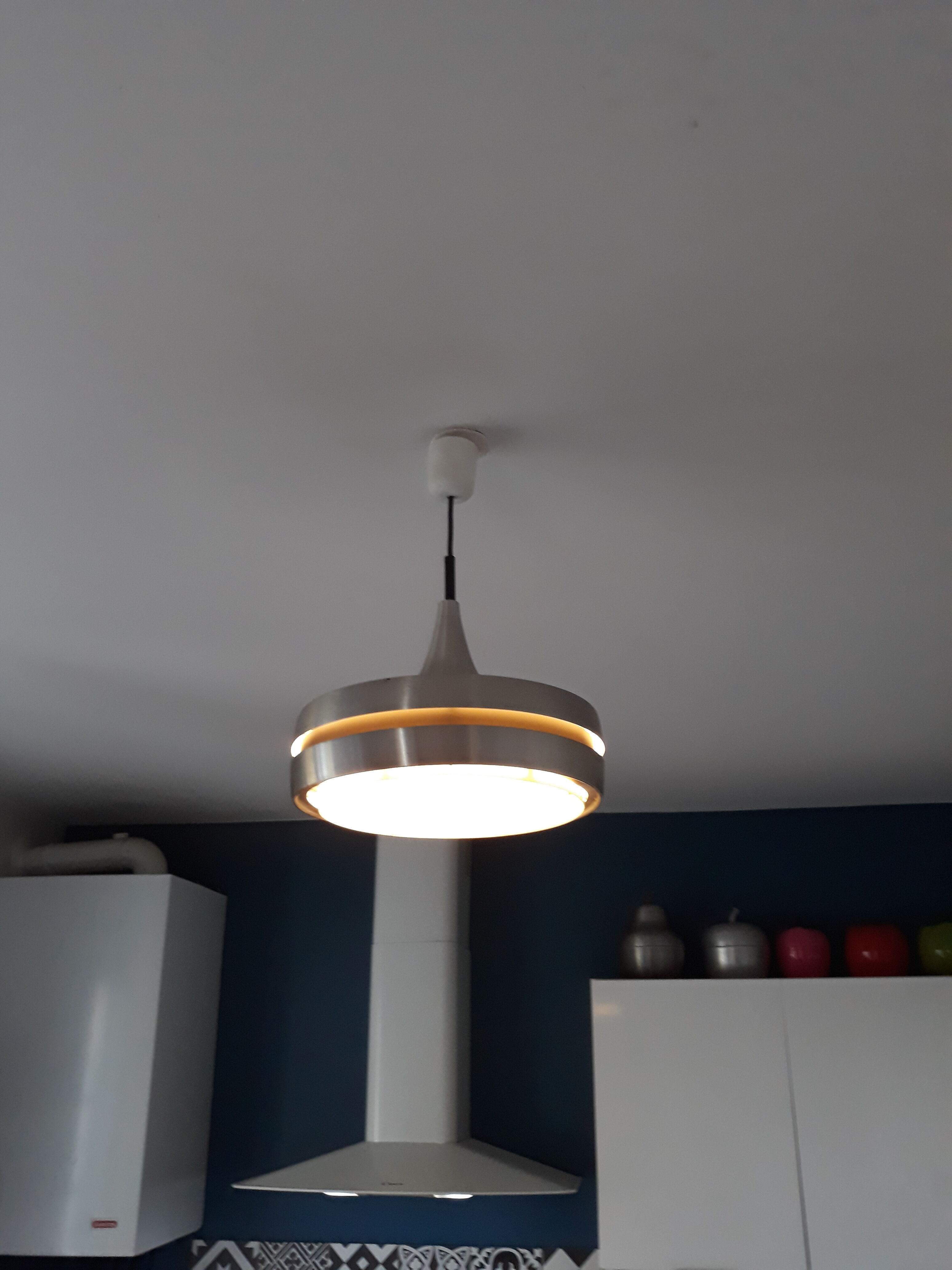 Suspension Raak model B - 1084