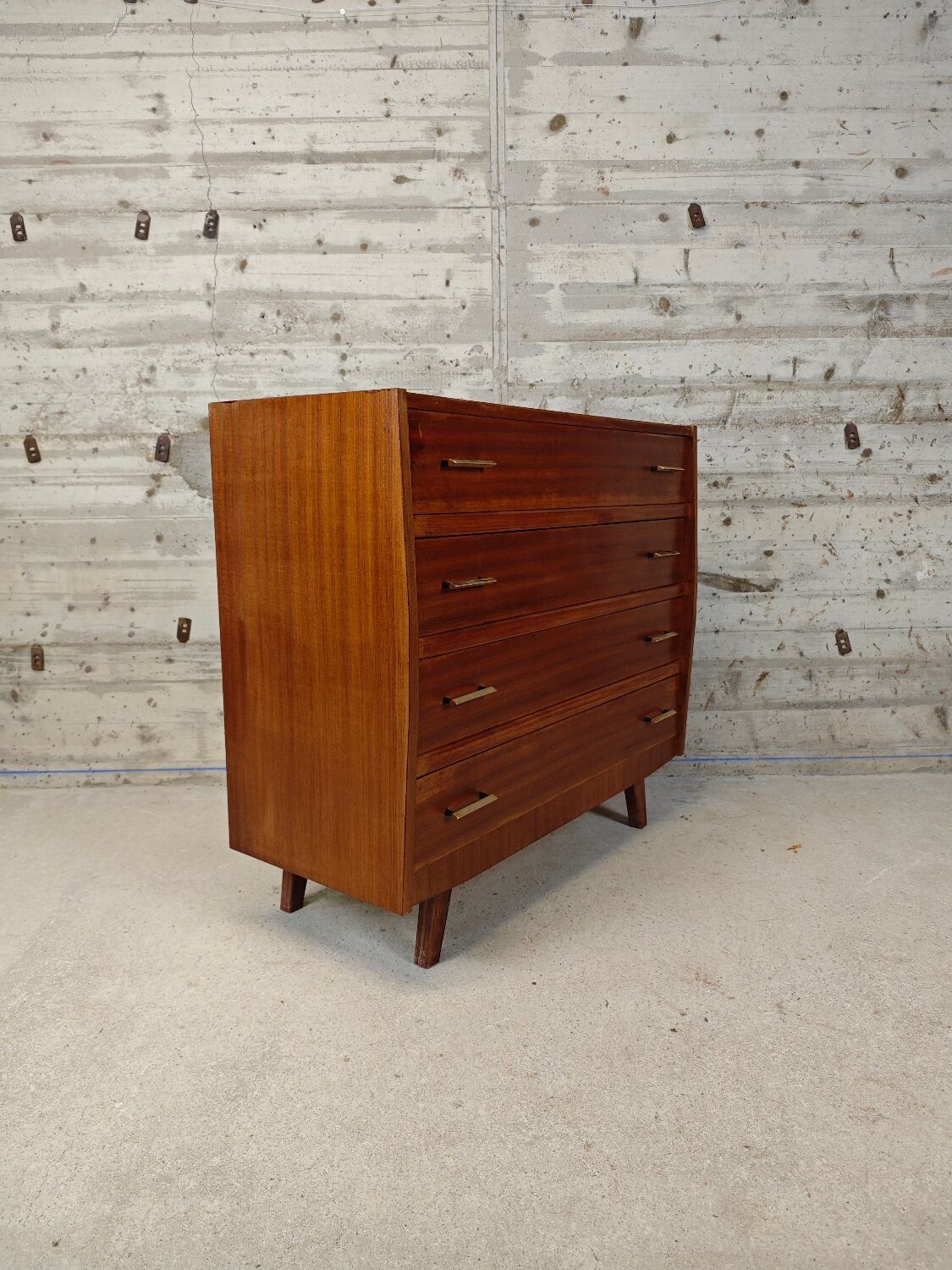 Vintage chest of drawers