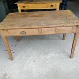 Farm table with 2 drawers