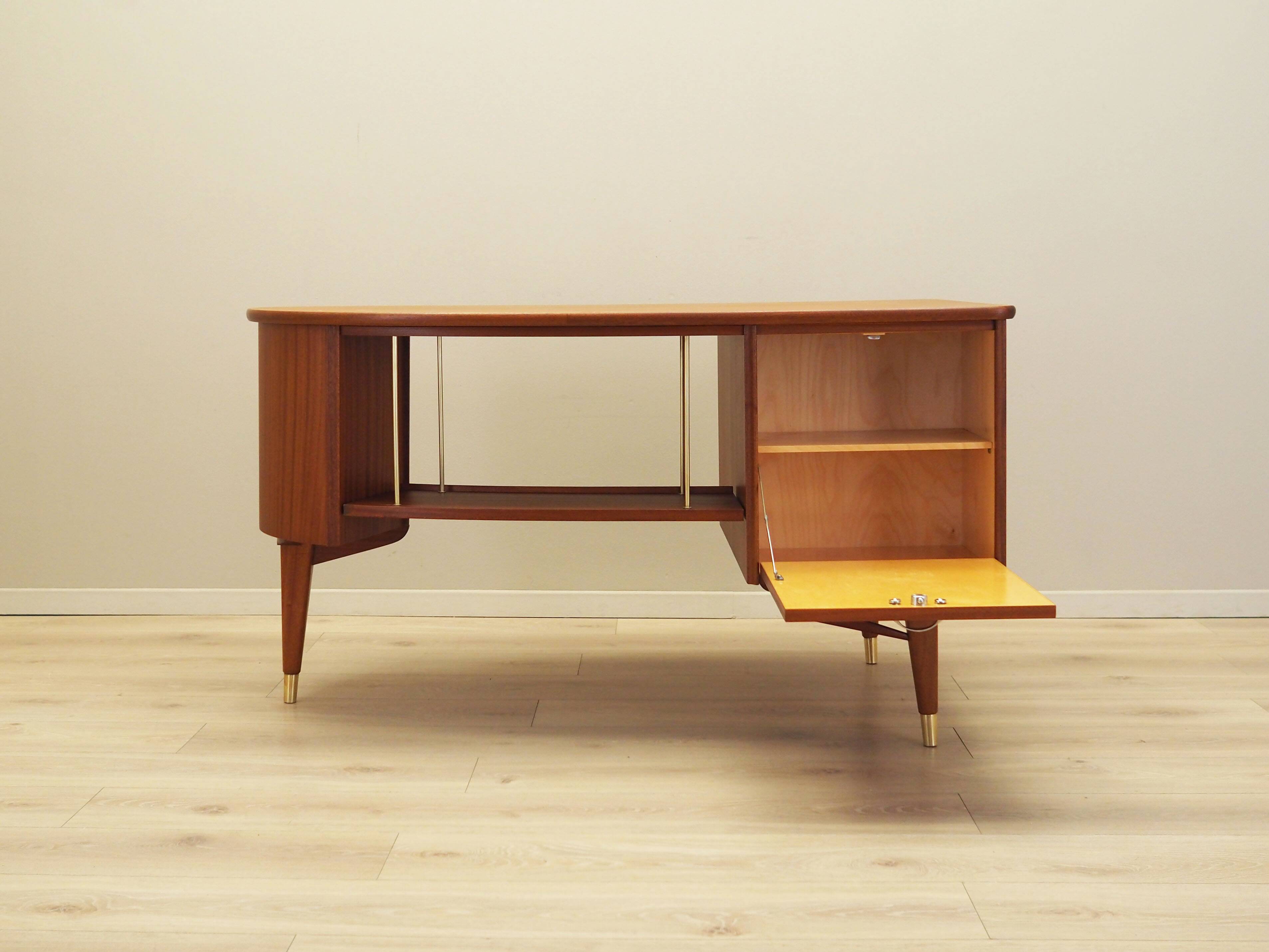 Mahogany desk, Norwegian design, 1960s, production: Sola Møbler