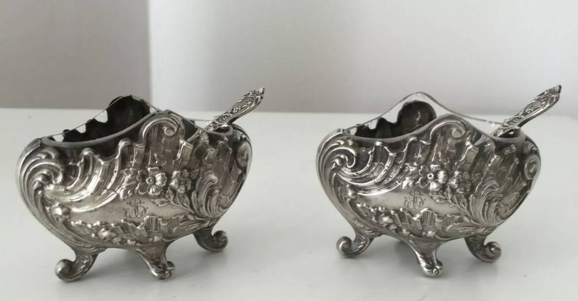Beautiful pair of Louis XV style silver salt cellars