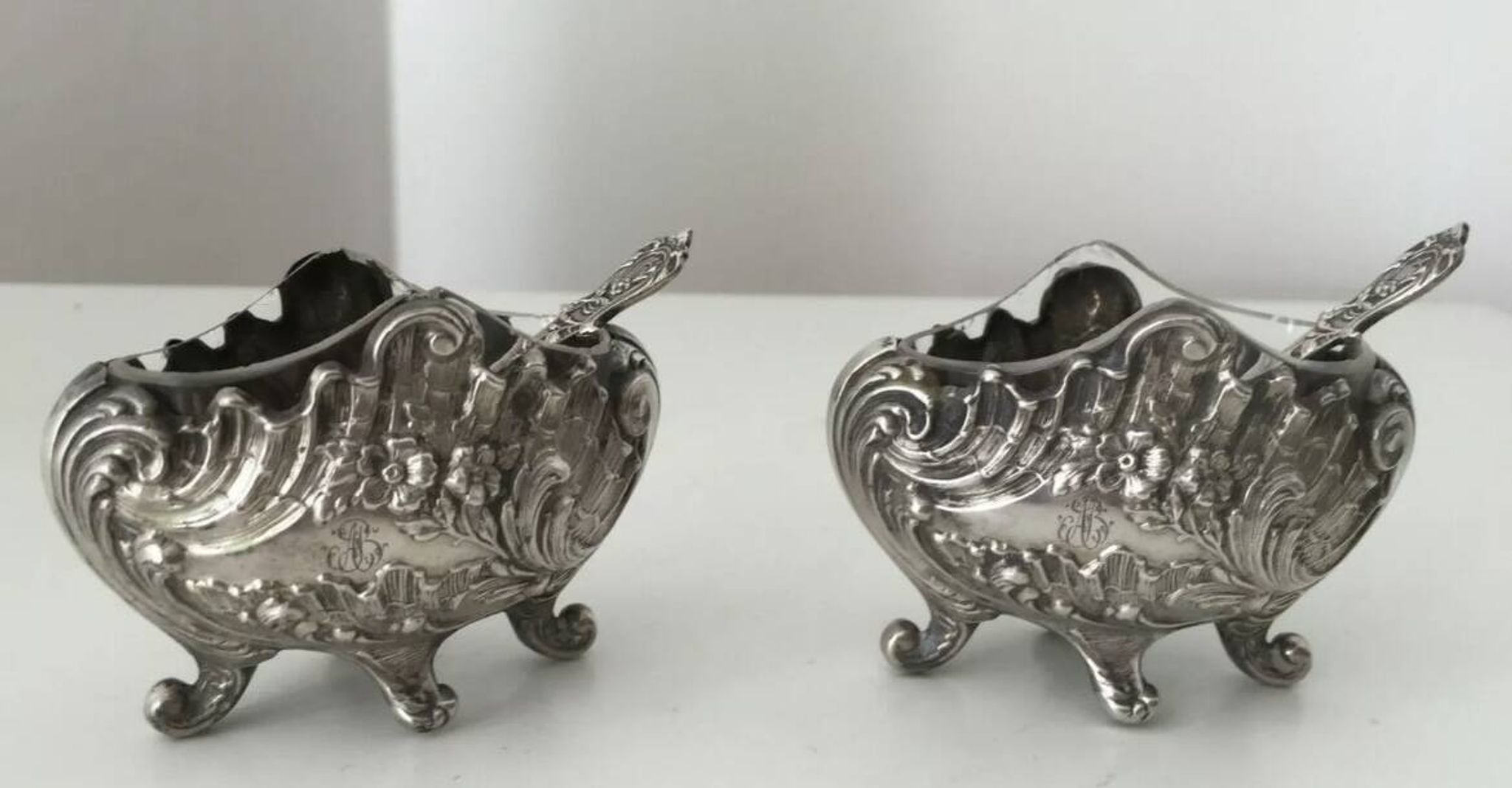 Beautiful pair of Louis XV style silver salt cellars