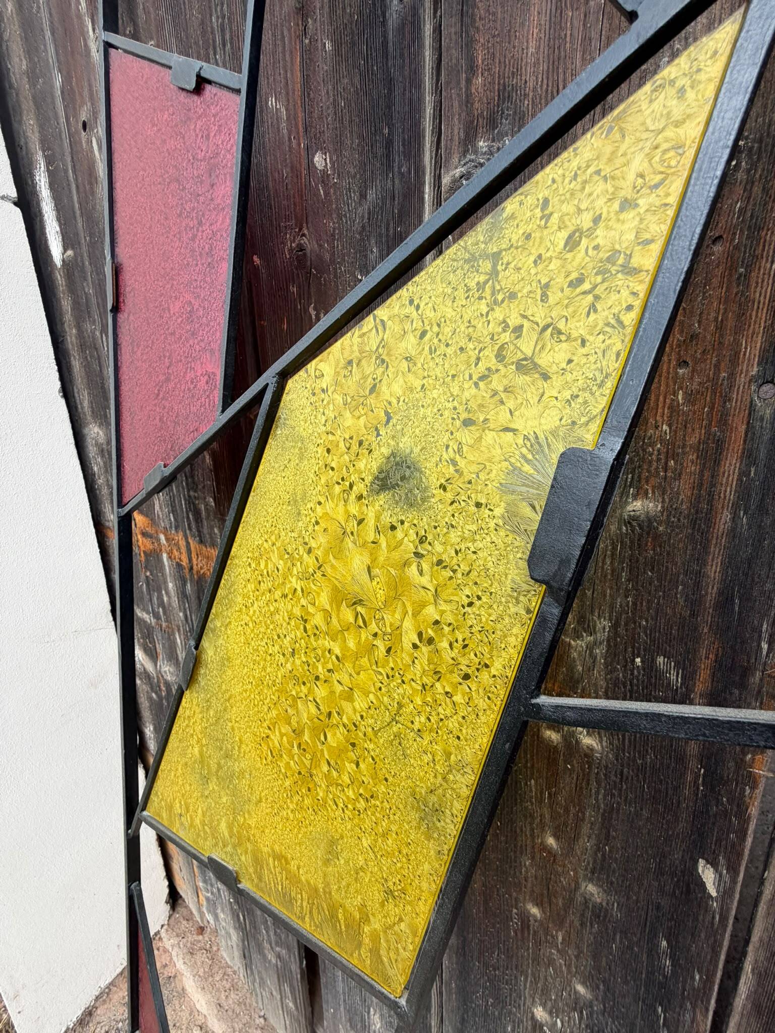 Mid-century modern geometric room divider with textured coloured glass, 1970s–1980s