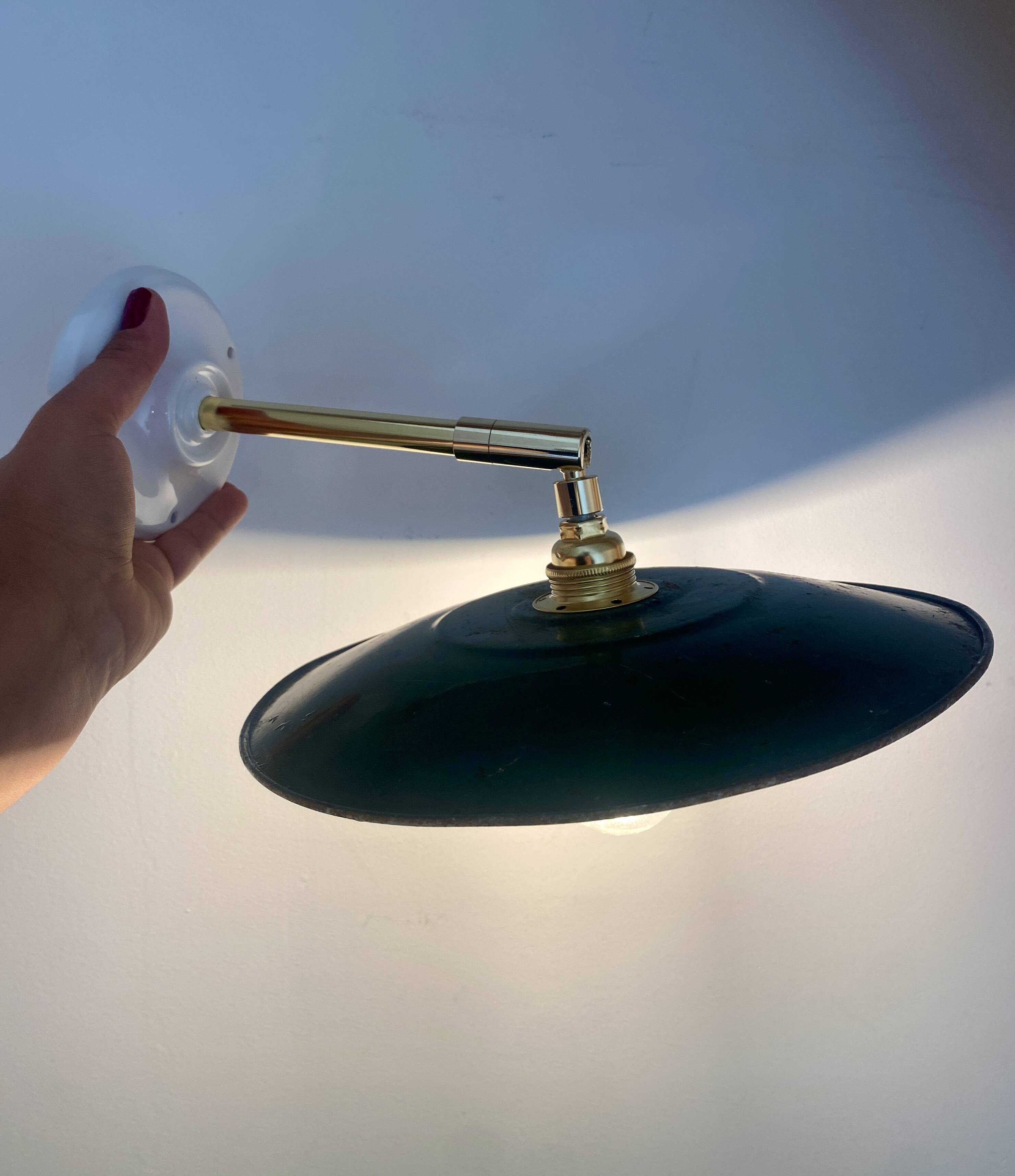 Vintage green enamelled sheet metal wall lamp shade - 1 -