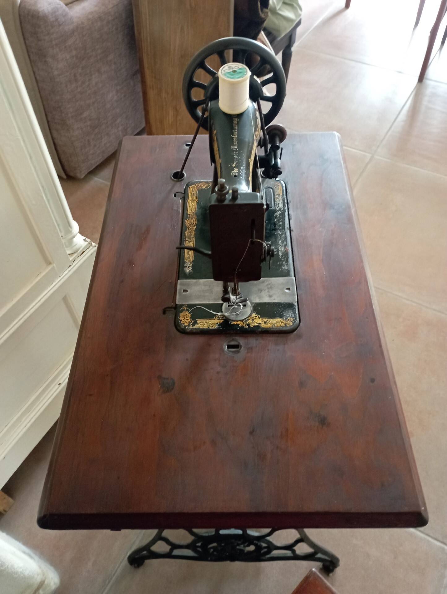 Singer sewing machine