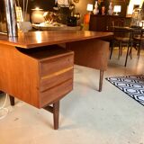 Desk year 50