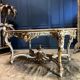 Table de milieu d’époque Napoléon III en bois peint et doré