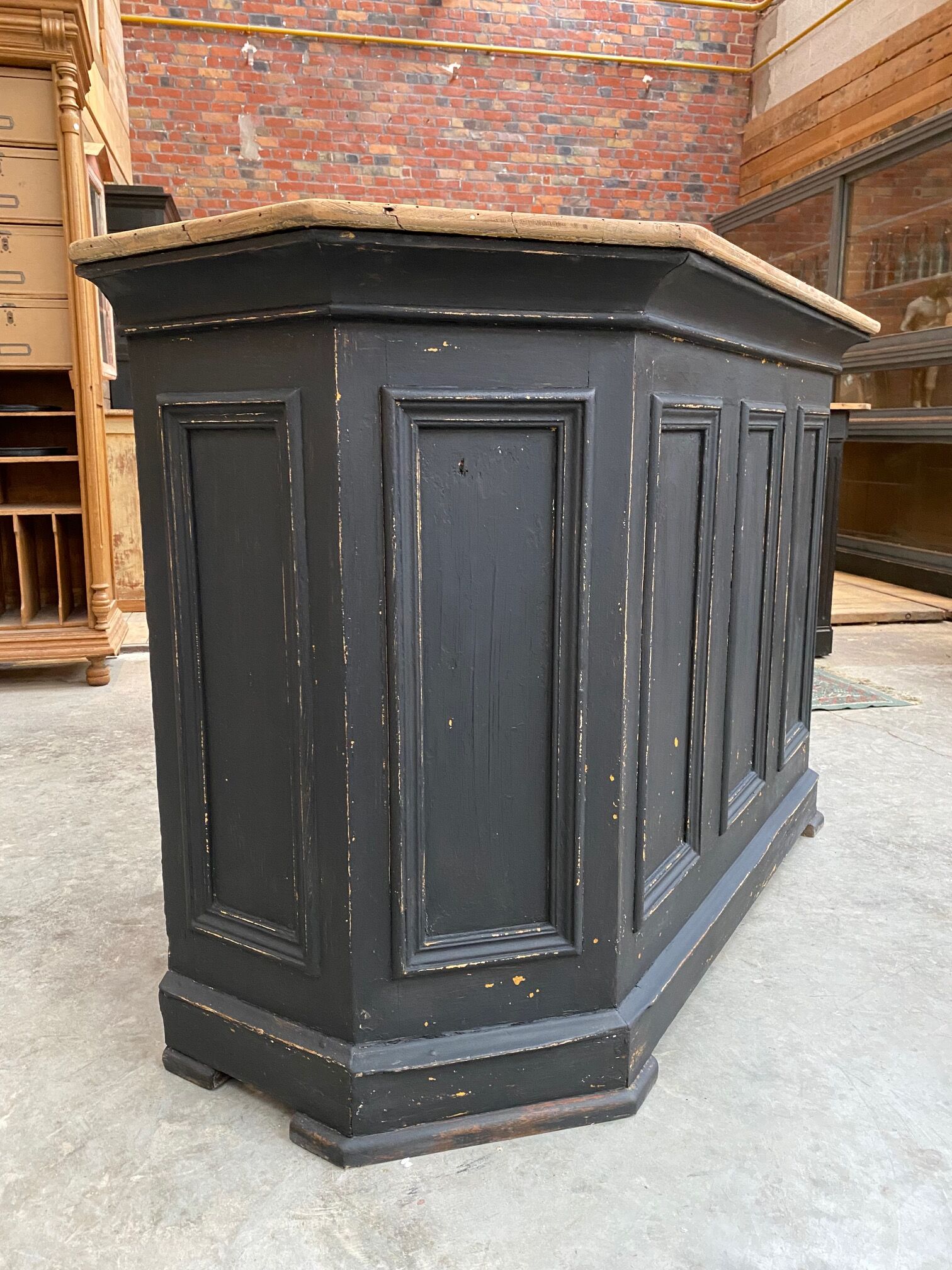 Counter / bar early XXth