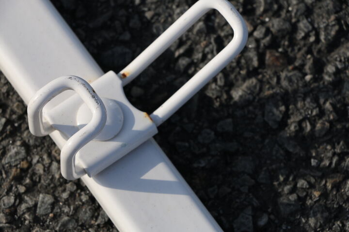 Wall coat rack of white school 10 hooks