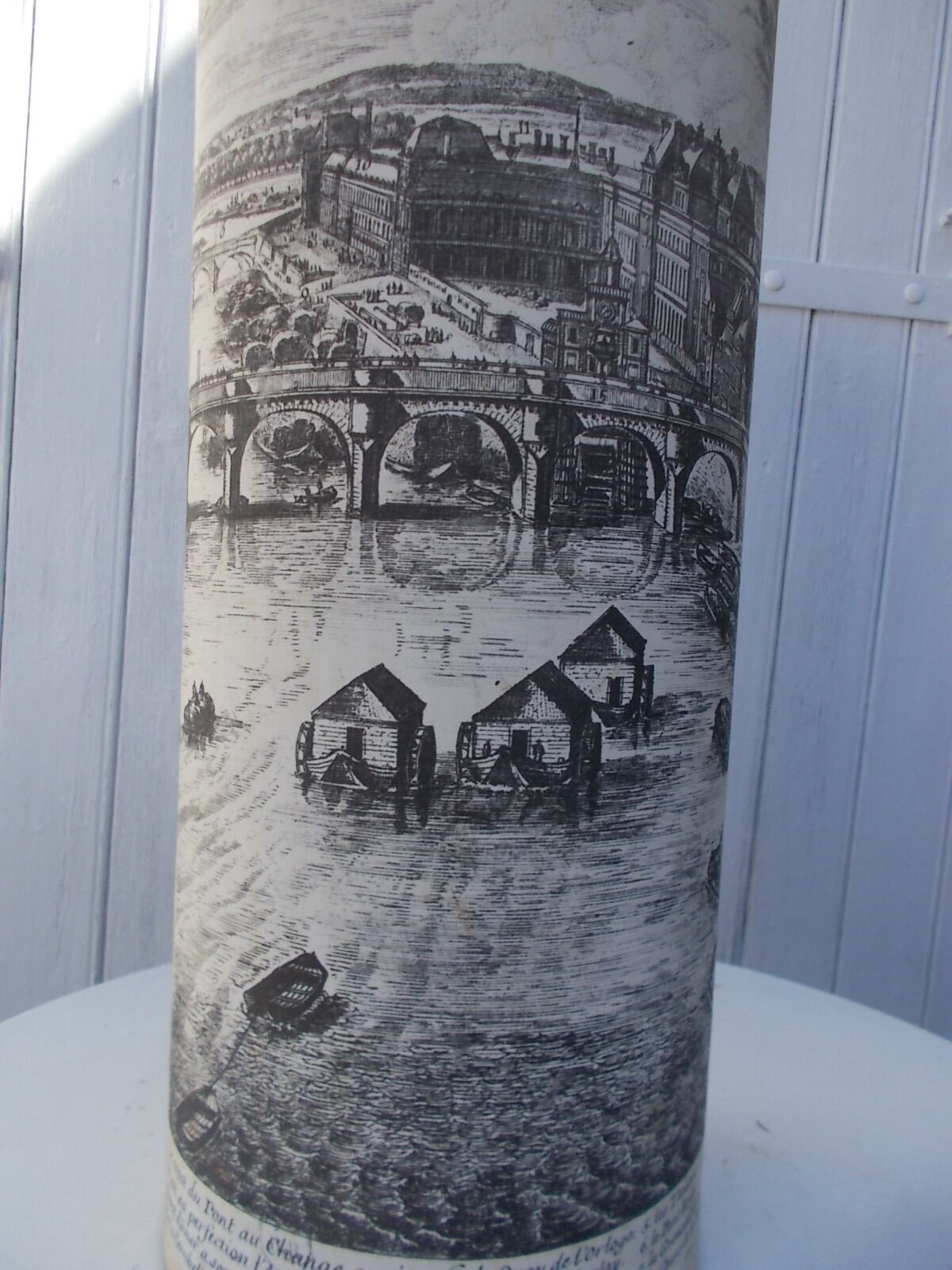 Vintage umbrella holder