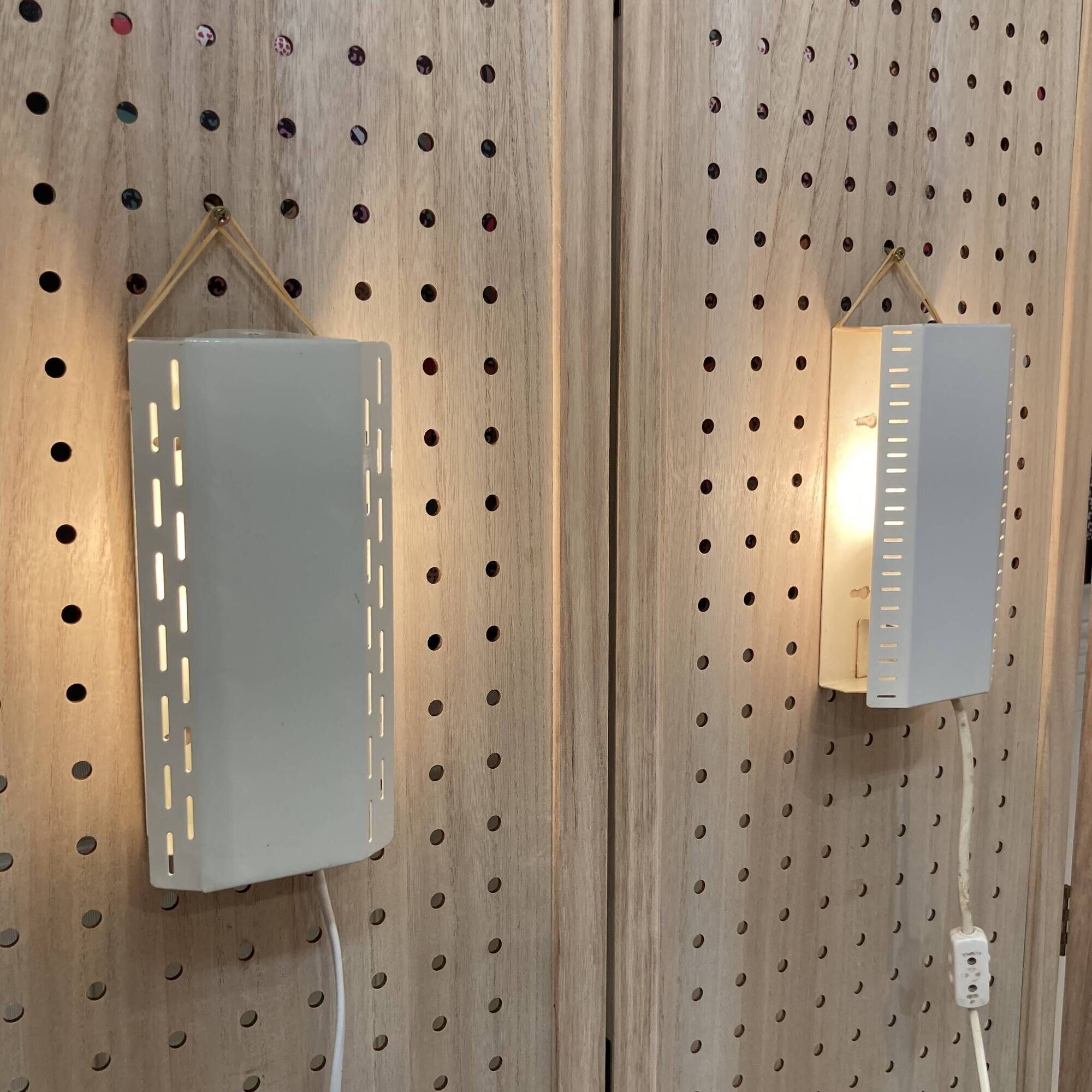 PAIR OF WALL LIGHTS 1960 SCANDINAVIAN DESIGN.