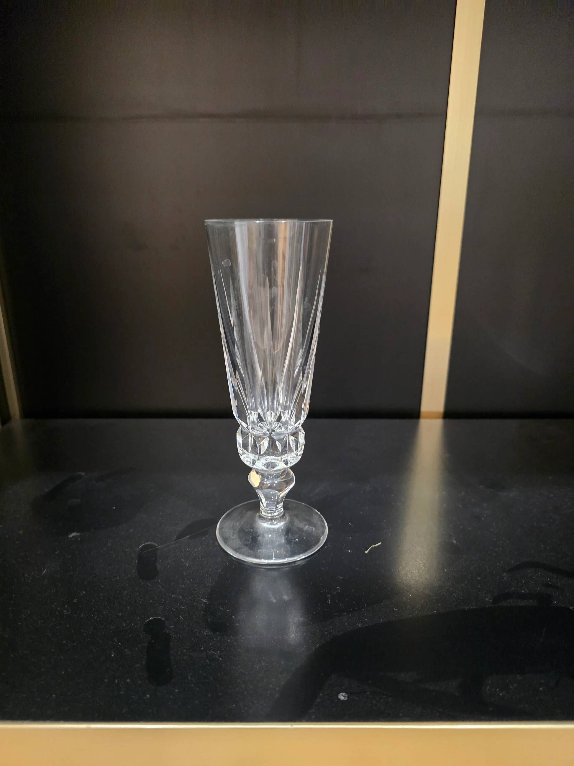 12 Saint-Louis Guernesey model champagne flutes in cut crystal