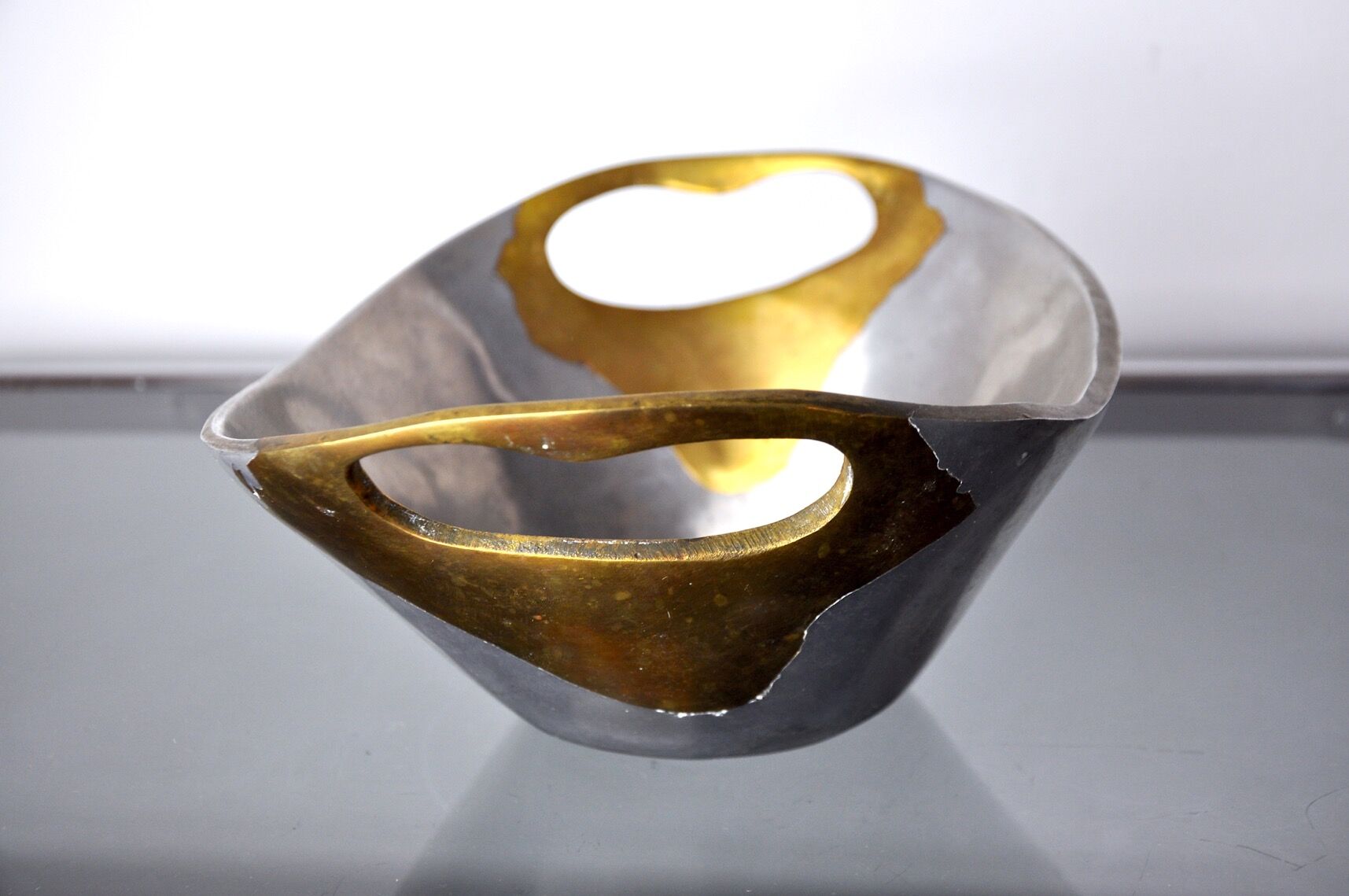 Empty pocket brutalist David Marshall 1980 Spain