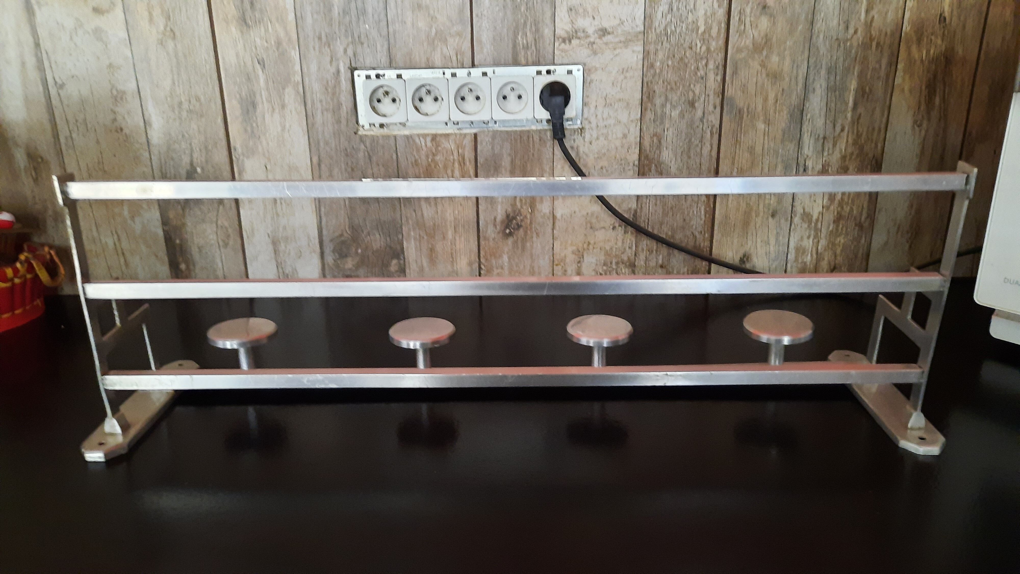 Aluminum wall coat holder