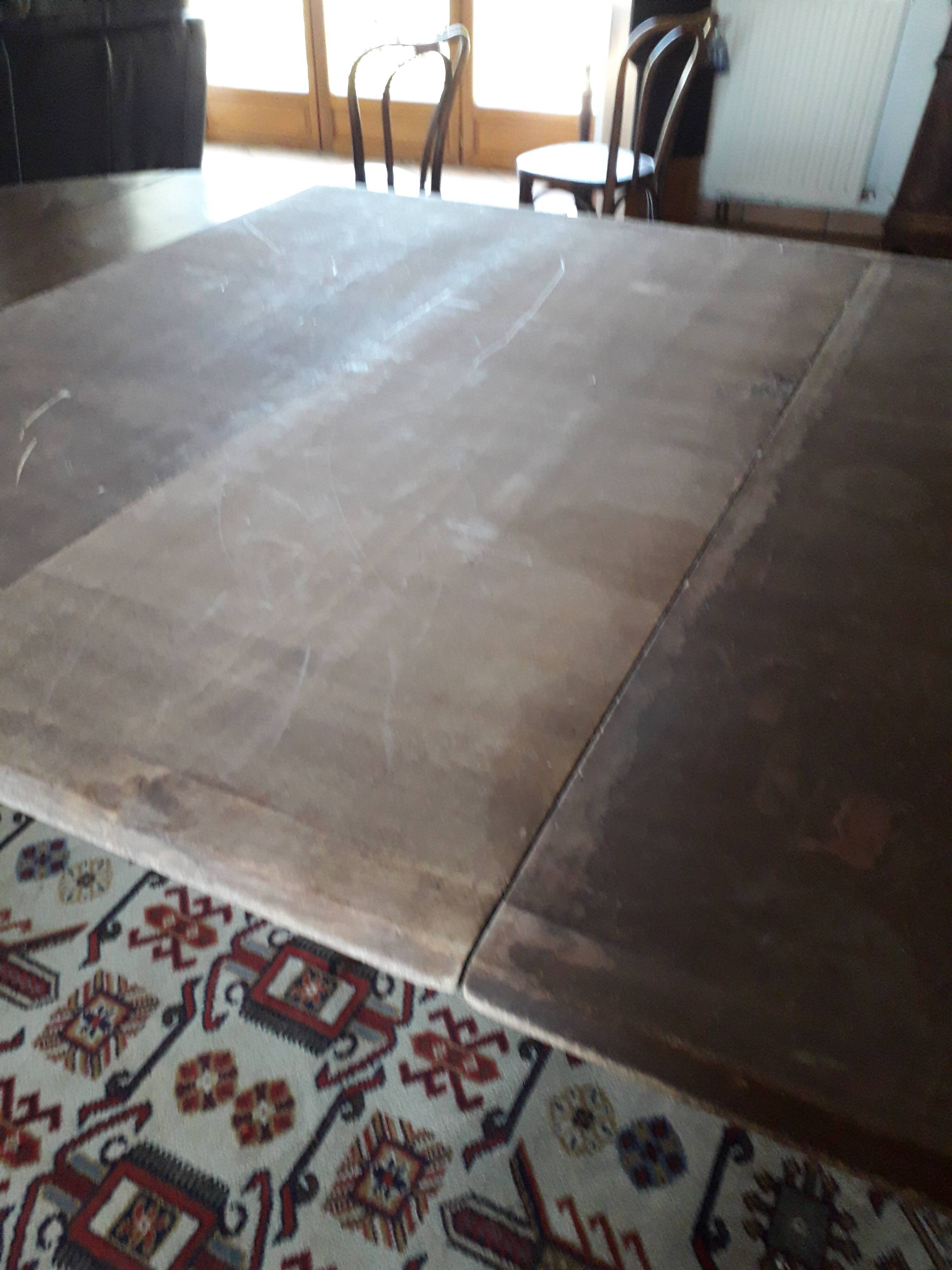 Table 6 feet with extension cords Louis Philippe