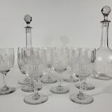 Service 9 wine glasses and 2 decanters in Baccarat crystal Nancy model