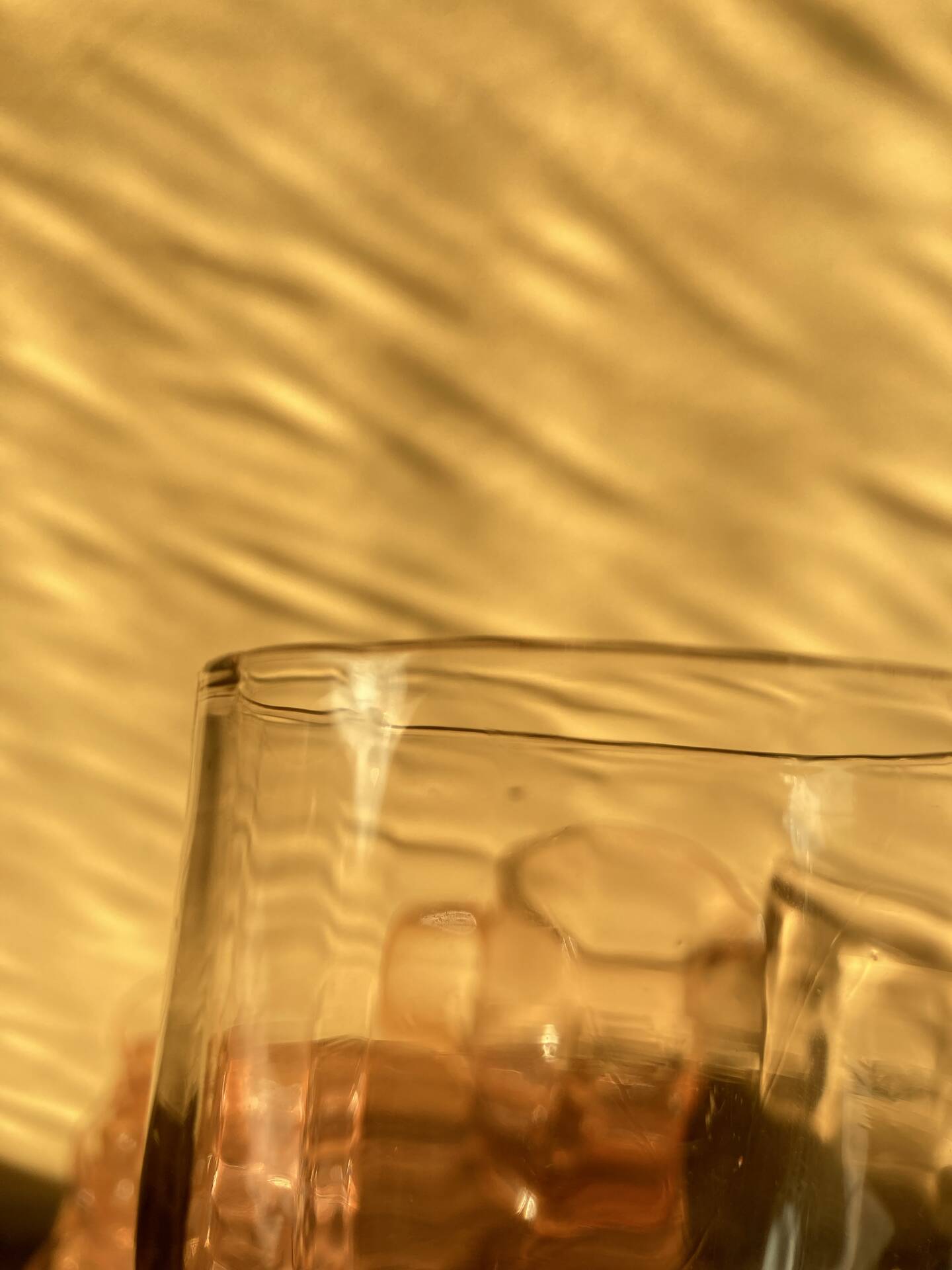 Service of orangeade in antique Rosaline.