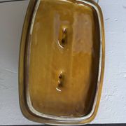 Vintage Portuguese faience butter dish with wood effect, Secla.