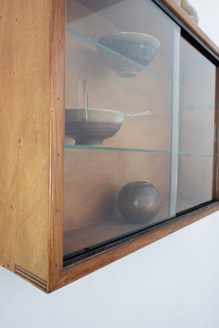 Étagère vitrée murale Selency