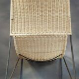 Wicker lounge chair