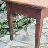 Walnut table, Directoire, 18th century period