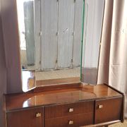Coiffeuse vintage des années 60