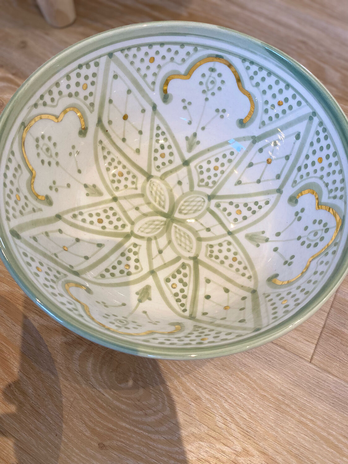 Ceramic salad bowl