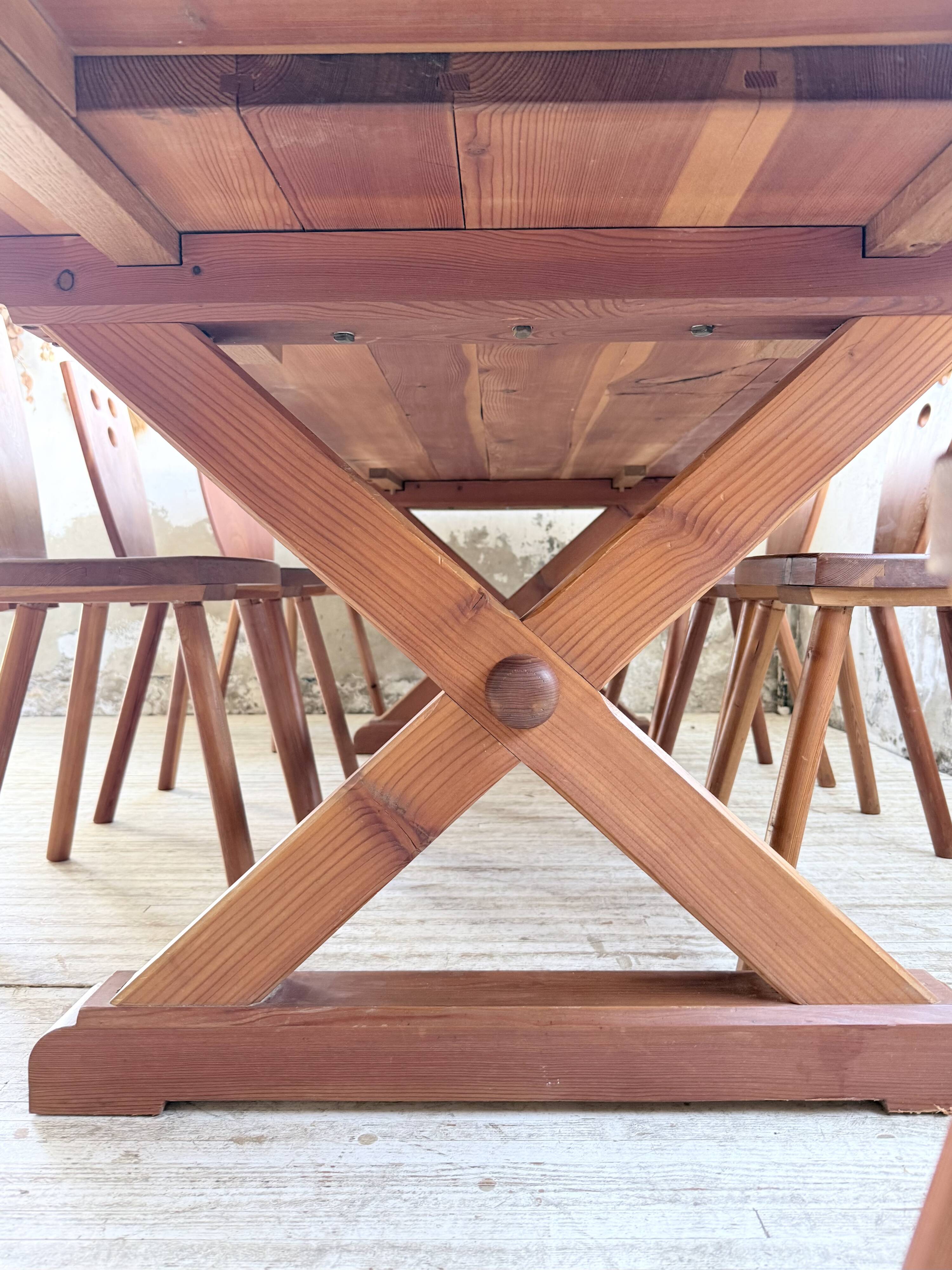 Mountain furniture set with table and 8 chairs Malmvall.