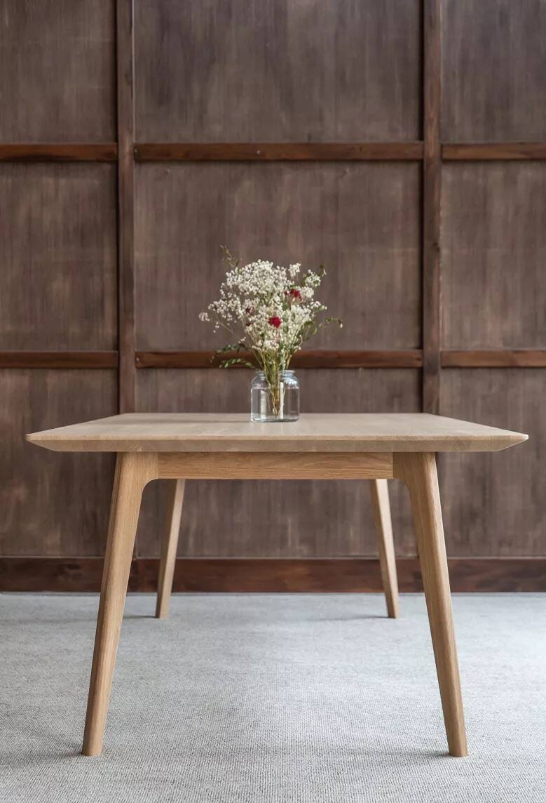 Dining table | Massive oak