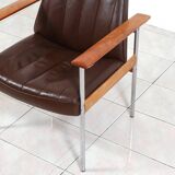 Fauteuil "1001" par Sven Ivar Dysthe pour Dokka Mobler