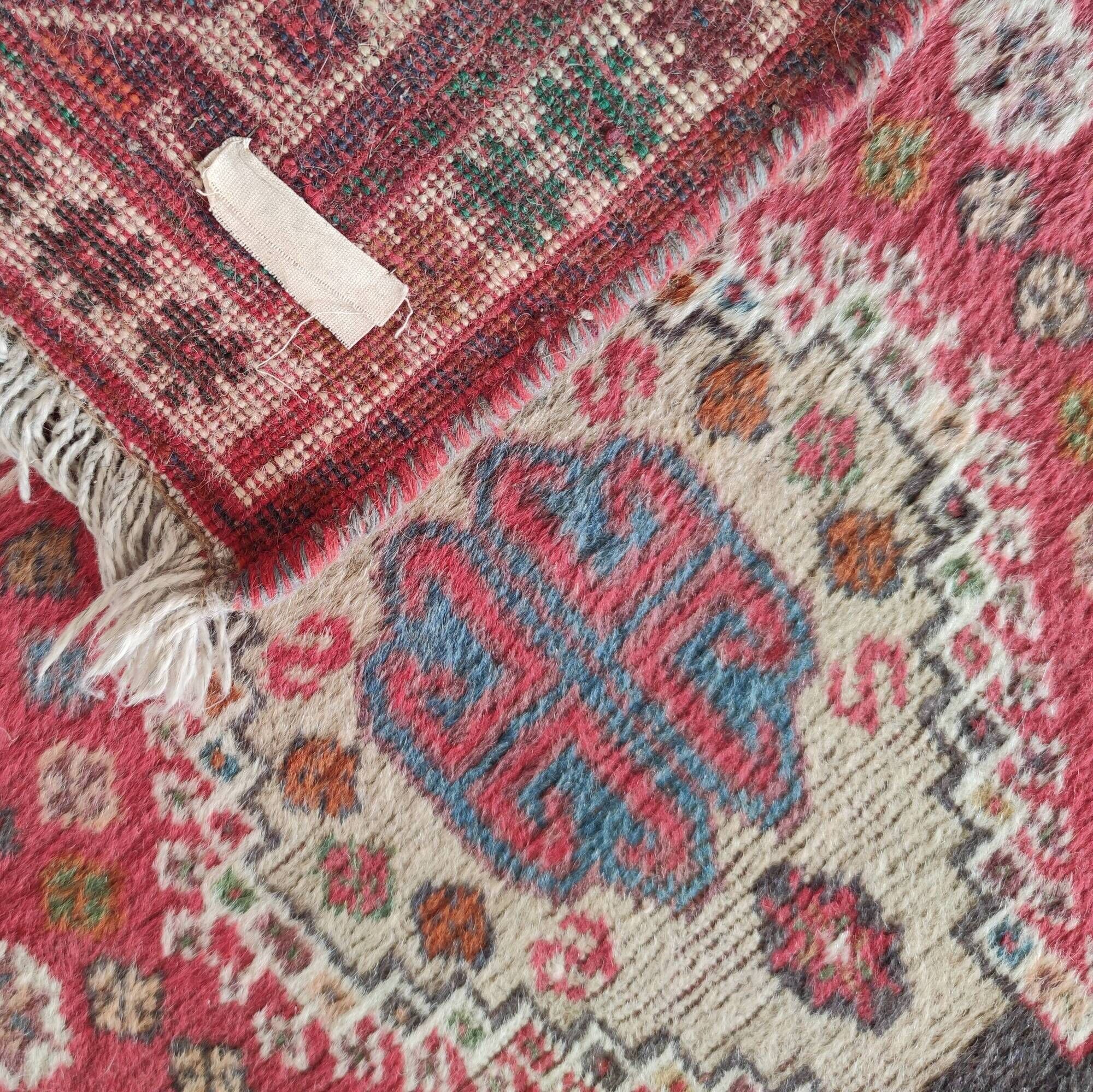 Tapis Perse Abadeh ou-bien Ghashghai Nomades 162 x 110 cm