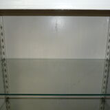 Industrial showcase medical